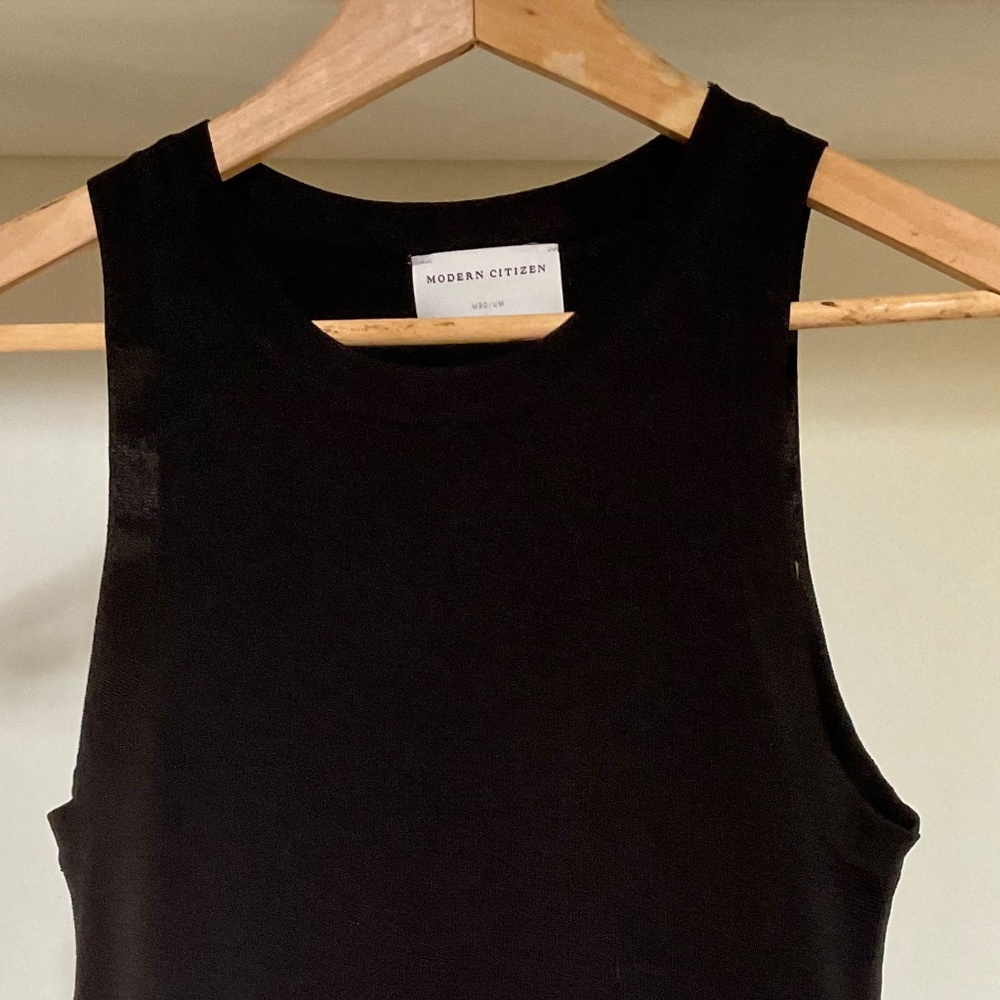 Modern Citizen Elodie Sleeveless Tank (in Black)